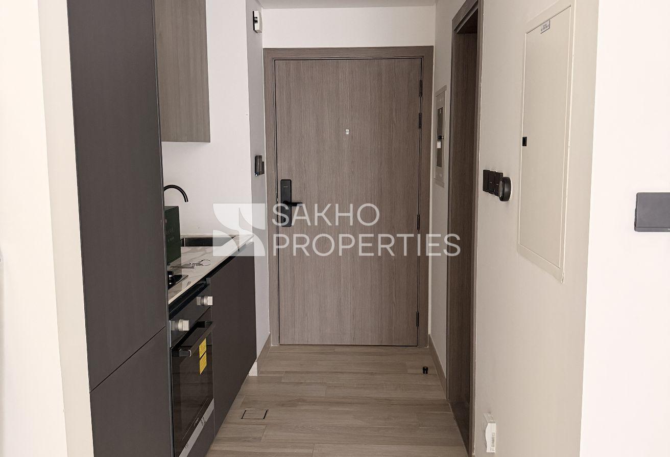 Equipped Kitchen | Boulevard View |Well maintained photo 5