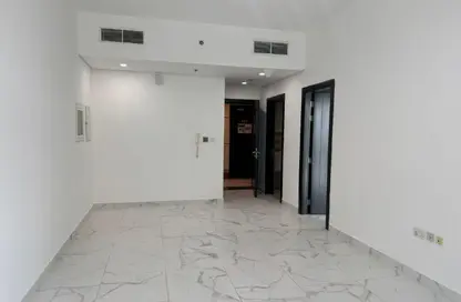 Apartment - 1 Bedroom - 2 Bathrooms for rent in Al Zarooni Building - Al Nahda 1 - Al Nahda - Dubai