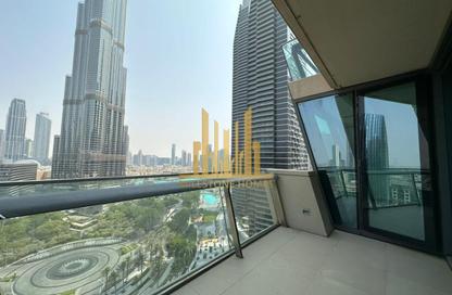 Apartment - 1 Bedroom - 2 Bathrooms for rent in Burj Vista - Downtown Dubai - Dubai