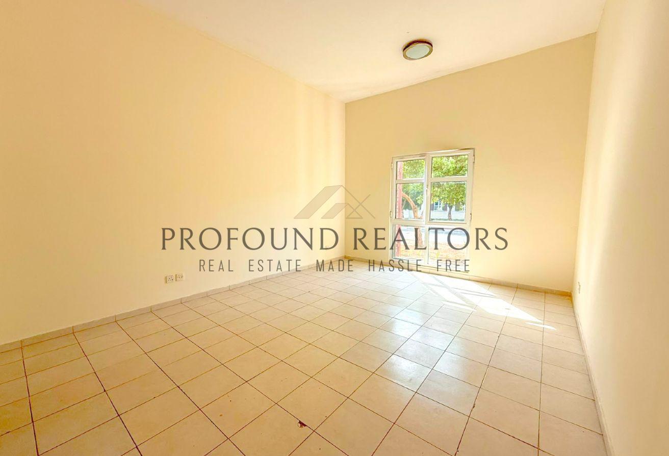 Spacious Studio | Building 69 I Reserved Parking photo 4