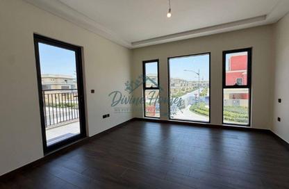 Townhouse - 4 - 3 for rent in Portofino - Damac Lagoons - Dubai