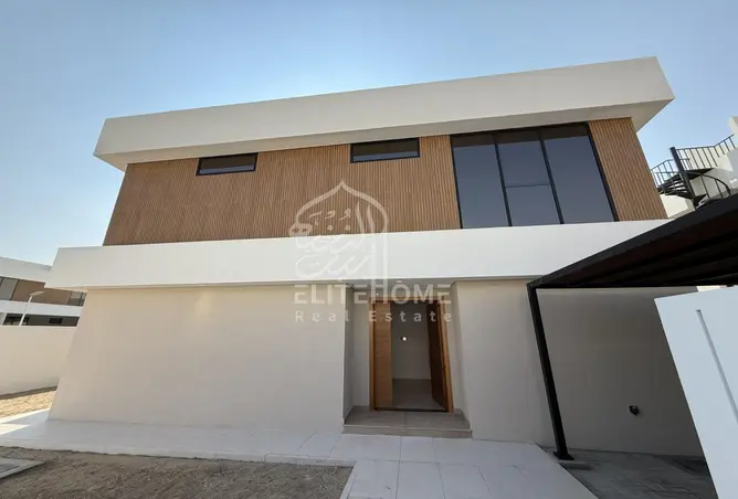 138761155 - Property Image 2