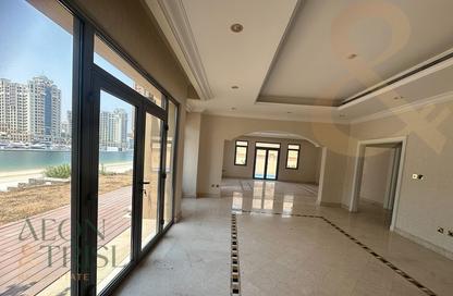 Villa - 5 Bedrooms - 6 Bathrooms for rent in Garden Homes Frond A - Garden Homes - Palm Jumeirah - Dubai Villa - 5 Bedrooms - 6 Bathrooms for rent in Garden Homes Frond A - Garden Homes - Palm Jumeirah - Dubai