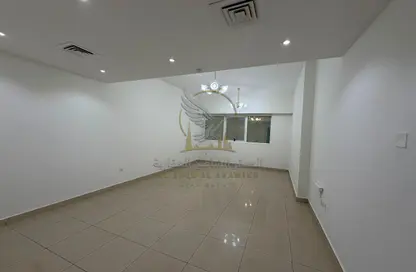 Apartment - 2 Bedrooms - 2 Bathrooms for rent in Al Majaz 2 - Al Majaz - Sharjah