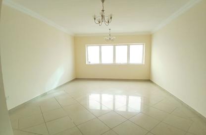 Apartment - 2 Bedrooms - 3 Bathrooms for rent in New Al Taawun Road - Al Taawun - Sharjah