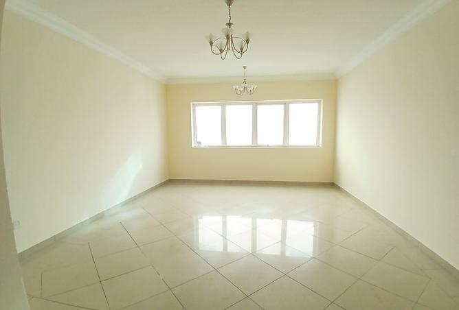 121552471 - Property Image 3