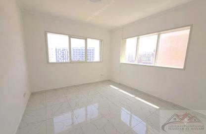 Apartment - 1 Bedroom - 2 Bathrooms for rent in Muweileh Community - Muwaileh Commercial - Sharjah