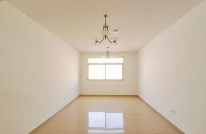 Apartment - 2 - 3 for rent in Muwaileh Commercial - Sharjah