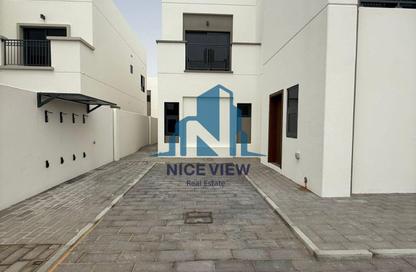 Apartment - 4 Bedrooms - 6 Bathrooms for rent in Fay Al Reeman II - Al Shamkha - Abu Dhabi