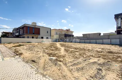 أرض - غرفة نوم - 1 حمام للبيع في الخوانيج 1 - الخوانيج - دبي