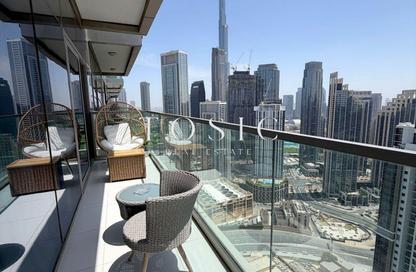 Apartment - 2 - 3 for sale in Paramount Tower Hotel  and  Residences - Business Bay - Dubai