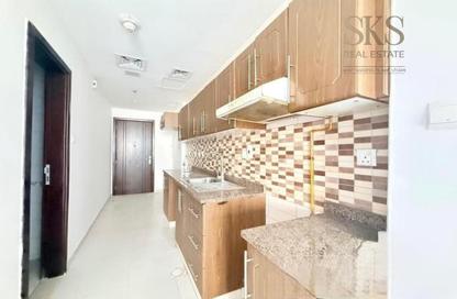 Apartment - Studio - 1 for rent in Al Waleed 5 Building - Al Karama - Bur Dubai - Dubai Apartment - Studio - 1 for rent in Al Waleed 5 Building - Al Karama - Bur Dubai - Dubai