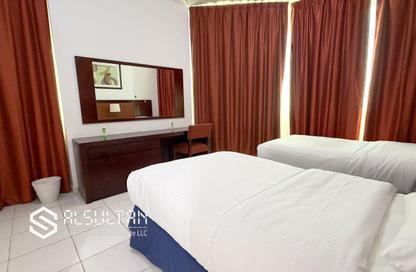 Apartment - 3 Bedrooms - 4 Bathrooms for rent in Al Khaili Building - Al Zahiyah - Abu Dhabi
