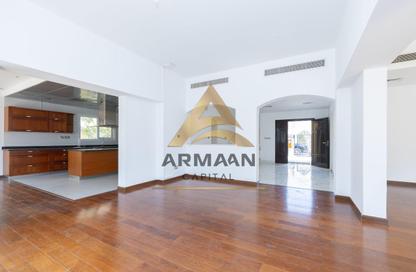 Villa - 5 Bedrooms - 5 Bathrooms for rent in Meadows 2 - Meadows - Dubai