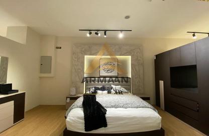 Villa - 5 Bedrooms - 5 Bathrooms for rent in Meadows 2 - Meadows - Dubai