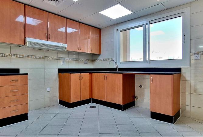 77773972 - Property Image 3