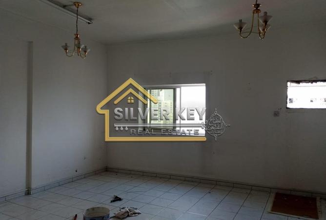 61290303 - Property Main Image