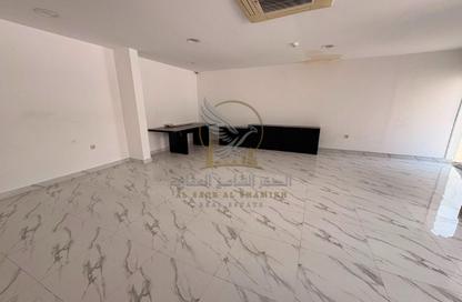 Co-working space - Studio - 1 Bathroom for rent in Industrial Area 4 - Sharjah Industrial Area - Sharjah