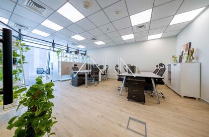 Office Space - Studio - 1 Bathroom for rent in Iris Bay - Business Bay - Dubai