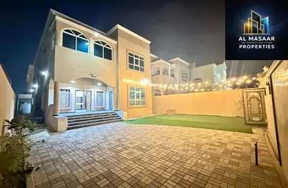 فيلا - 5 غرف نوم - 7 حمامات للبيع في 1 المويهات - المويهات - عجمان