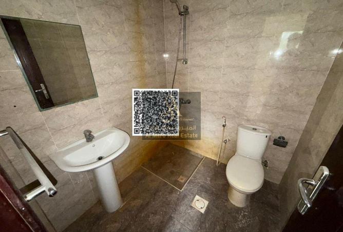128351589 - Property Image 3