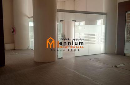Show Room - Studio - 6 for rent in Crystal Plaza - Al Majaz 1 - Al Majaz - Sharjah