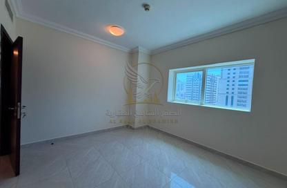 Apartment - 2 - 3 for rent in Jamal Abdul Nasser Street - Al Majaz - Sharjah
