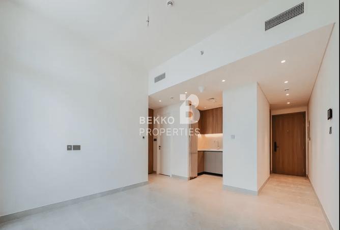 122451117 - Property Main Image