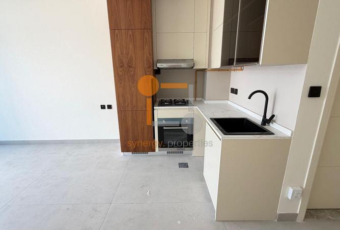 101999335 - Property Image 2
