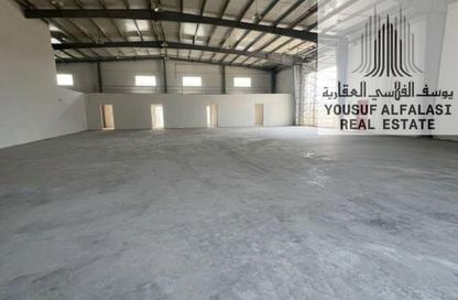 Warehouse - Studio - 2 for rent in Umm Al Thuoob - Umm Al Quwain
