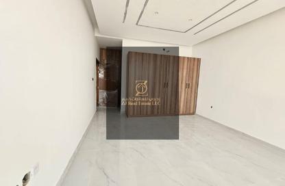 Villa - 5 - 7 for sale in Al Zaheya Gardens - Al Zahya - Ajman
