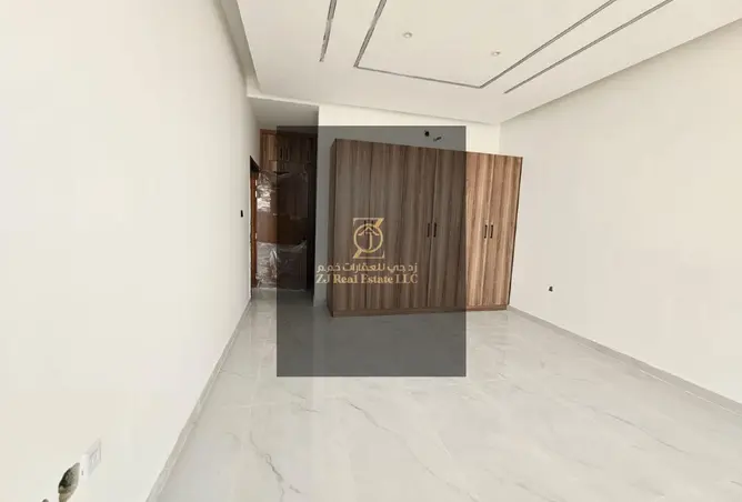 141899575 - Property Image 2