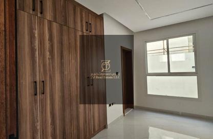 Villa - 5 - 7 for sale in Al Zaheya Gardens - Al Zahya - Ajman Villa - 5 - 7 for sale in Al Zaheya Gardens - Al Zahya - Ajman