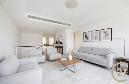 Villa - 3 - 4 for rent in Springs 2 - The Springs - Dubai Villa - 3 - 4 for rent in Springs 2 - The Springs - Dubai