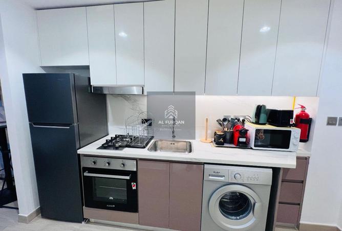 99988398 - Property Image 2