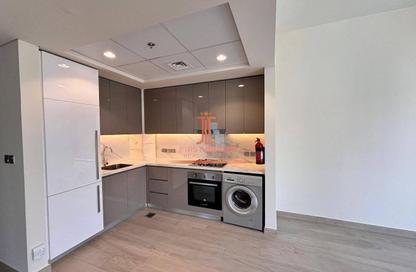 Apartment - 2 Bedrooms - 2 Bathrooms for rent in Azizi Riviera 43 - Azizi Riviera - Meydan One - Meydan - Dubai