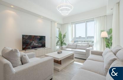 Apartment - 3 Bedrooms - 5 Bathrooms for sale in Marina Residences 4 - Marina Residences - Palm Jumeirah - Dubai