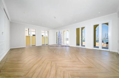 Townhouse - 3 Bedrooms - 4 Bathrooms for sale in Sur La Mer - Jumeirah 1 - Jumeirah - Dubai