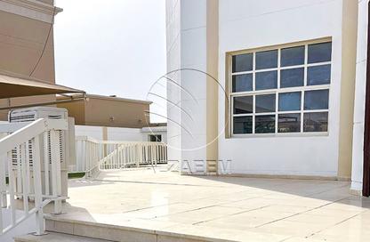 Villa - 5 Bedrooms - 6 Bathrooms for sale in Mueifia - Al Markhaniya - Al Ain Villa - 5 Bedrooms - 6 Bathrooms for sale in Mueifia - Al Markhaniya - Al Ain
