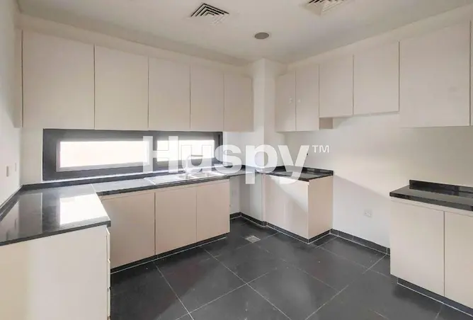 160086405 - Property Image 3