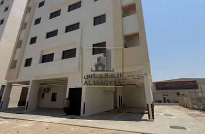 Apartment - Studio - 1 Bathroom for rent in Al Jurf Industrial 3 - Al Jurf Industrial - Ajman