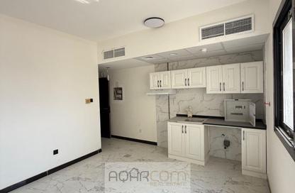 Apartment - Studio - 1 Bathroom for rent in Al Thani Muwaileh - Muwaileh Commercial - Sharjah