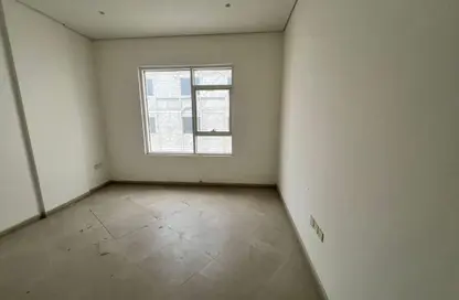 Apartment - Studio - 1 Bathroom for rent in Al Qulaya'ah - Al Sharq - Sharjah