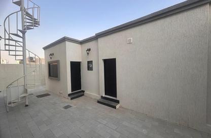 Villa - 4 - 6 for rent in Al Aweer 1 - Al Aweer - Dubai