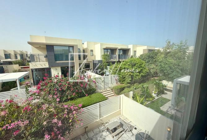 94020986 - Property Main Image