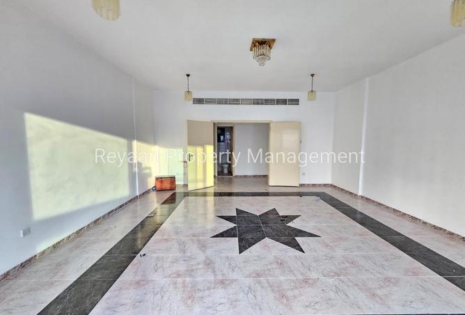 132516787 - Property Image 2