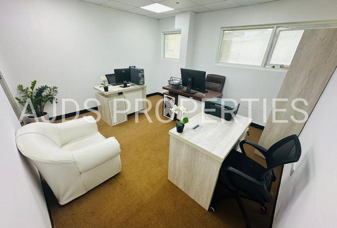 100418058 - Property Main Image