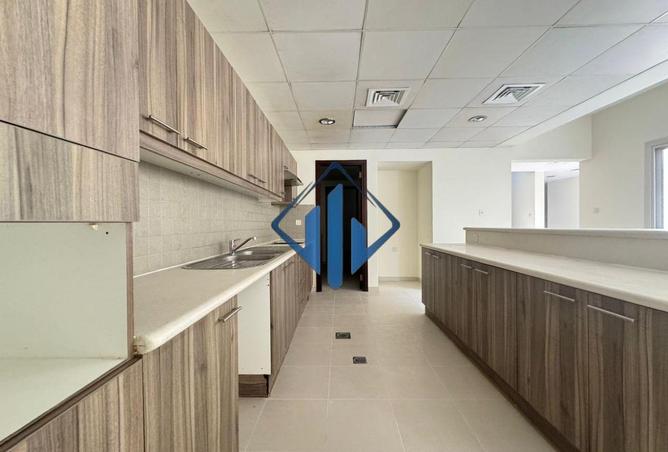 87860549 - Property Image 2
