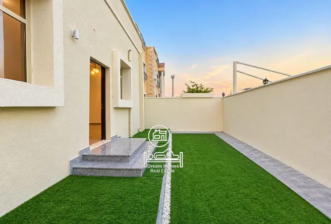 160117435 - Property Image 2