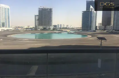 شقة - غرفة نوم - 2 حمامات للايجار في تفريعة القنال 1 - أبراج الجولف - مدينة دبي الرياضية - دبي